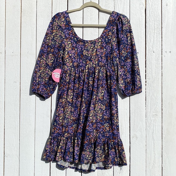 Liberty Love Maternity Dress - Picture 10 of 11